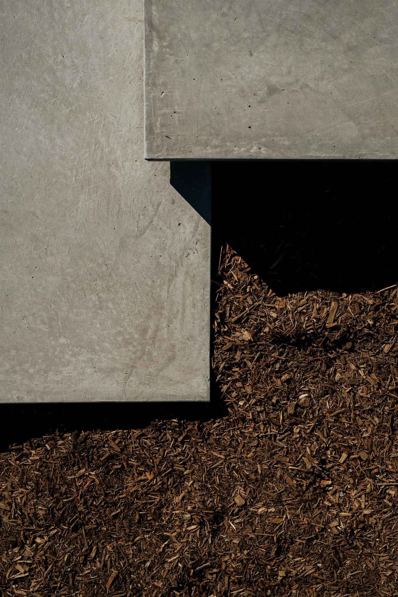 Close view of a completed floating concrete stair flight